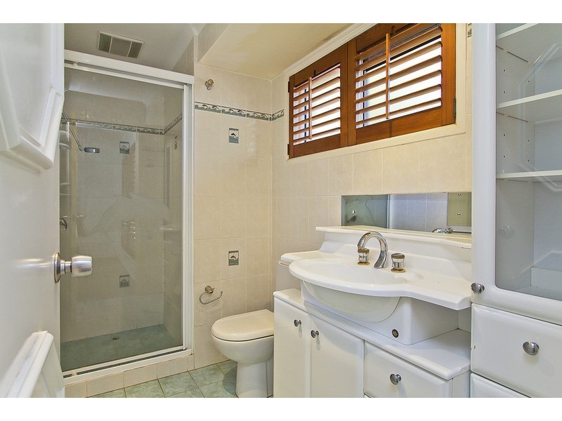 17 Quigan Terrace, Highland Park QLD 4211