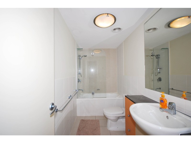 21 Cypress TRILOGY Avenue, Surfers Paradise QLD 4217