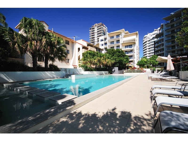 21 Cypress TRILOGY Avenue, Surfers Paradise QLD 4217