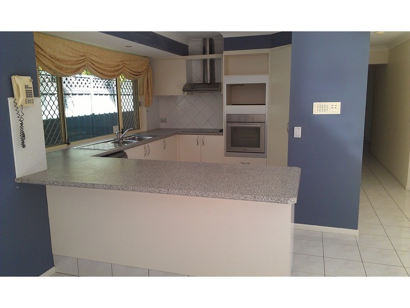 23 Forster  Avenue, Sorrento QLD 4217