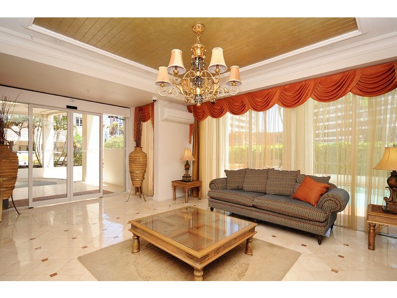 Moroccan Esplanade Tower/2 View Avenue, Surfers Paradise QLD 4217