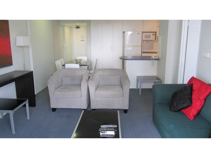 Aristocrat/19 Aubrey Street, Surfers Paradise QLD 4217