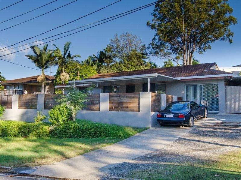 8 Tangerine Row, Ashmore QLD 4214
