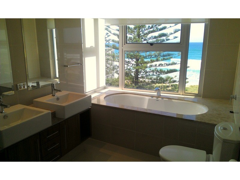 30 Garfield Terrace, Surfers Paradise QLD 4217