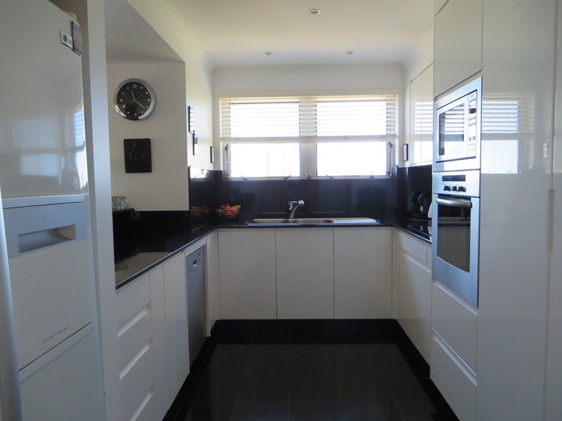 35/12 Commodore Drive, Paradise Waters QLD 4217