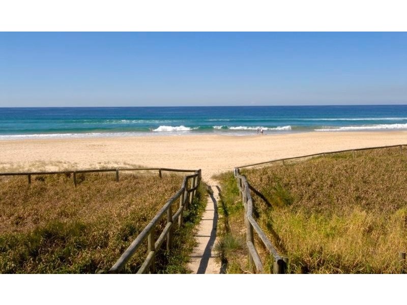 ‘Oceana on Broadbeach’/100 Old Burleigh Road, Broadbeach QLD 4218