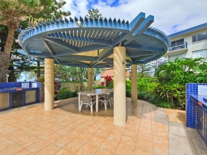 ‘Oceana on Broadbeach’/100 Old Burleigh Road, Broadbeach QLD 4218