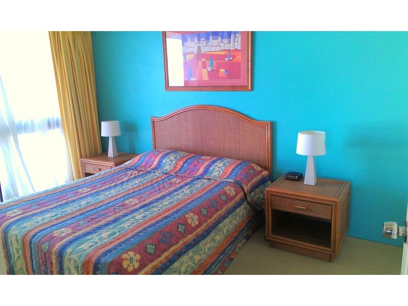 72-80 The Esplanade, Surfers Paradise QLD 4217