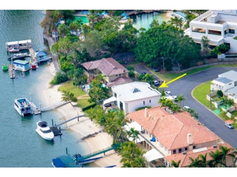 24 Paradise Place, Surfers Paradise QLD 4217