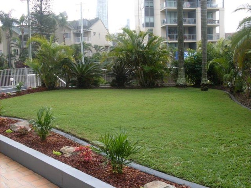 220 Surf Parade, Surfers Paradise QLD 4217