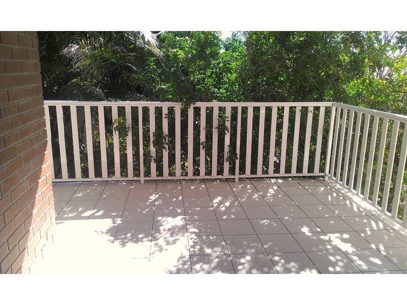 27  Walton  Street, Southport QLD 4215