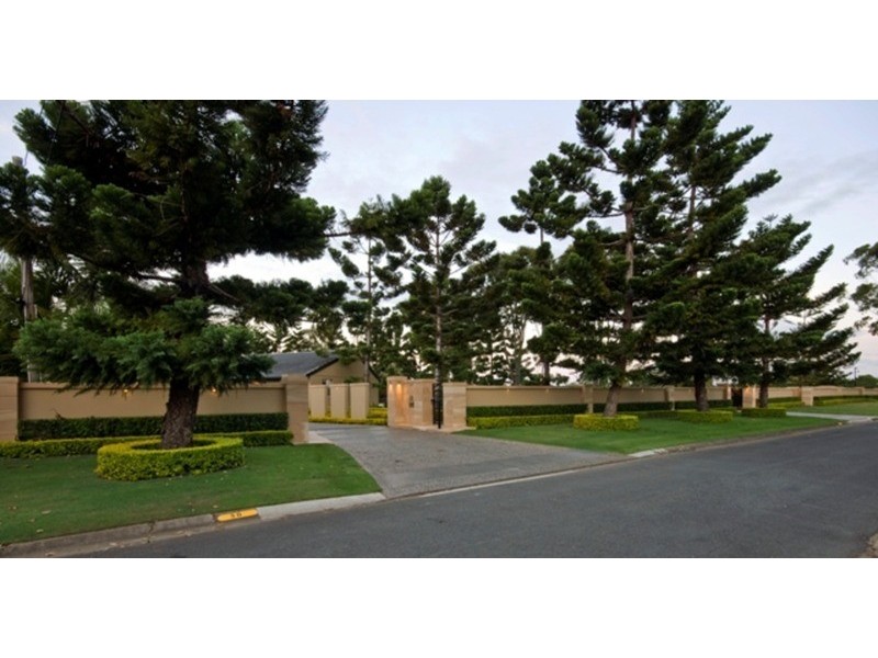 Carrara QLD 4211