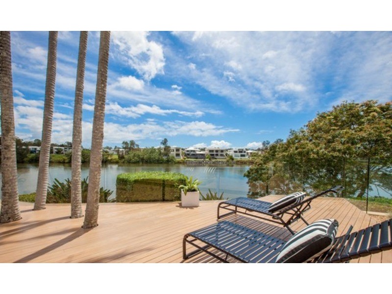 Carrara QLD 4211