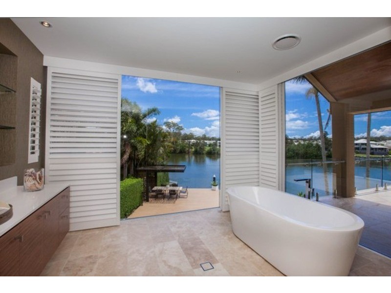 Carrara QLD 4211