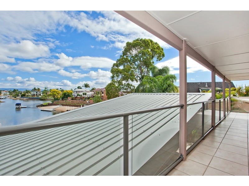 30 Blair Athol Crescent, Sorrento QLD 4217