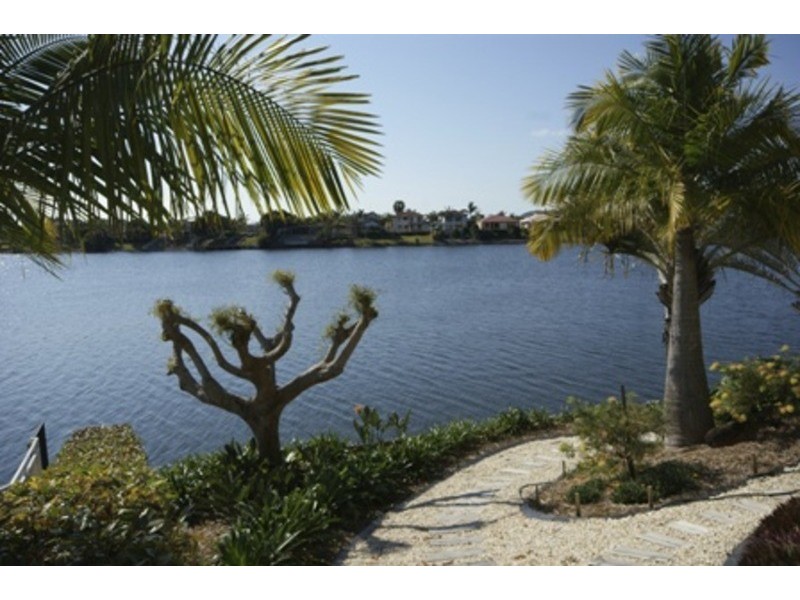 4 Massachusetts Court, Varsity Lakes QLD 4227