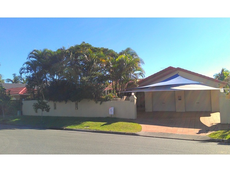 33 McCleary Street, Sorrento QLD 4217