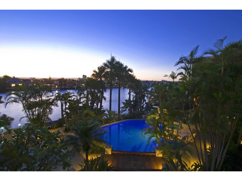 1/20  Riverview  Parade, Surfers Paradise QLD 4217