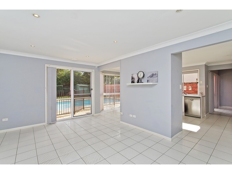 29 Amalfi Drive, Isle Of Capri QLD 4217