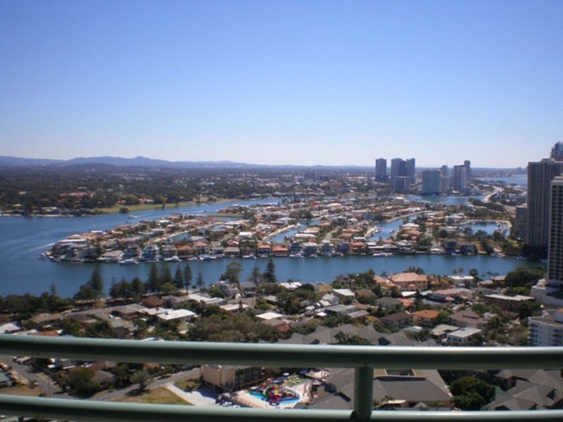 “Crown Towers” 5 Palm Avenue, Surfers Paradise QLD 4217
