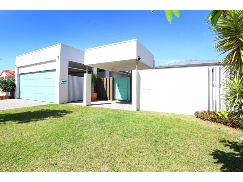 14 Boomerang Crescent, Sorrento QLD 4217