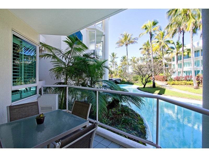 Villa 3/Sheraton Mirage Seaworld  Drive, Main Beach QLD 4217