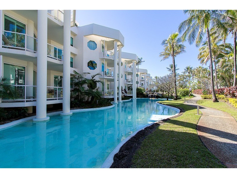 Villa 3/Sheraton Mirage Seaworld  Drive, Main Beach QLD 4217