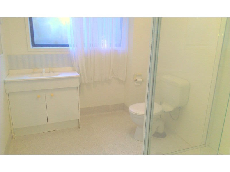 3/21 Cronin  Avenue, Main Beach QLD 4217