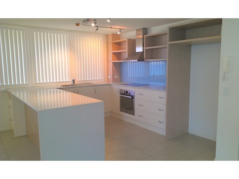 3 Garfield  Terrace, Surfers Paradise QLD 4217