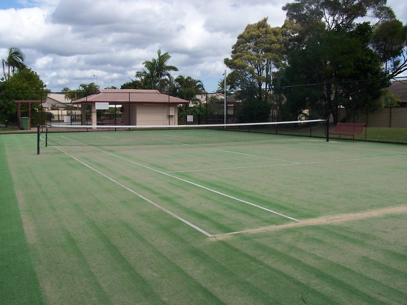 128 Benowa Road, Southport QLD 4215