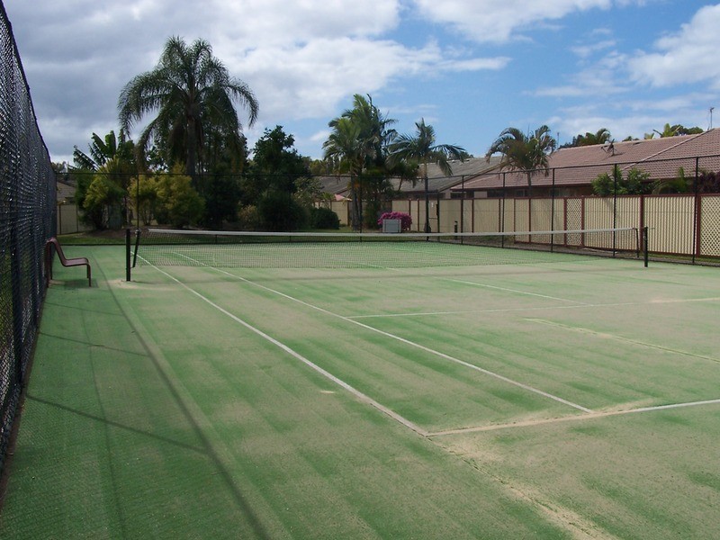 128 Benowa Road, Southport QLD 4215