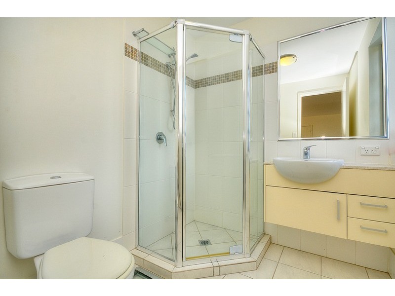 43 Anembo Street, Surfers Paradise QLD 4217