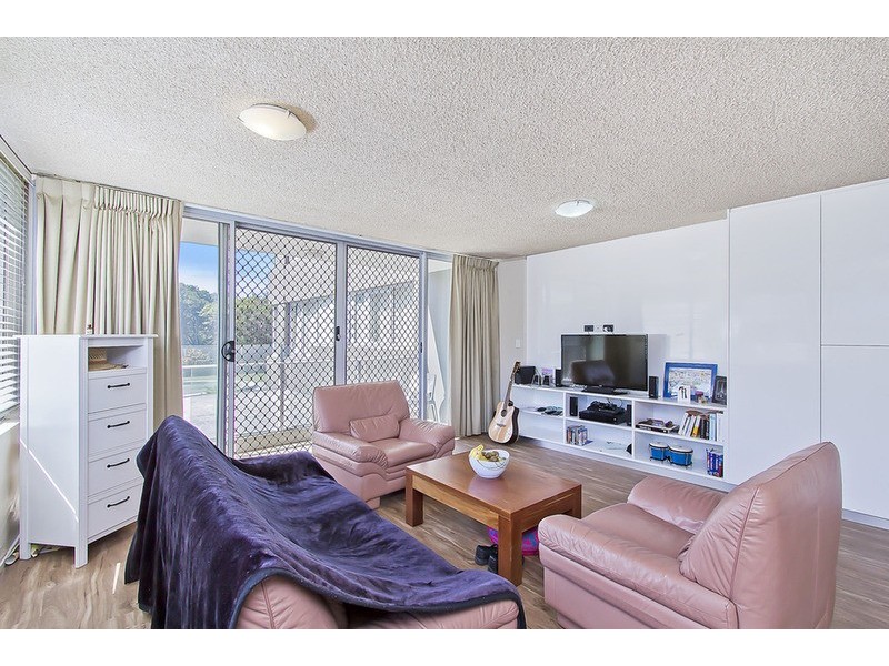 3/3508 Main Beach Parade, Main Beach QLD 4217