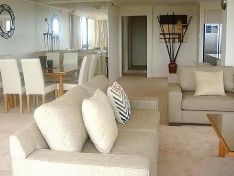 32/4 Old Burleigh Road, Surfers Paradise QLD 4217