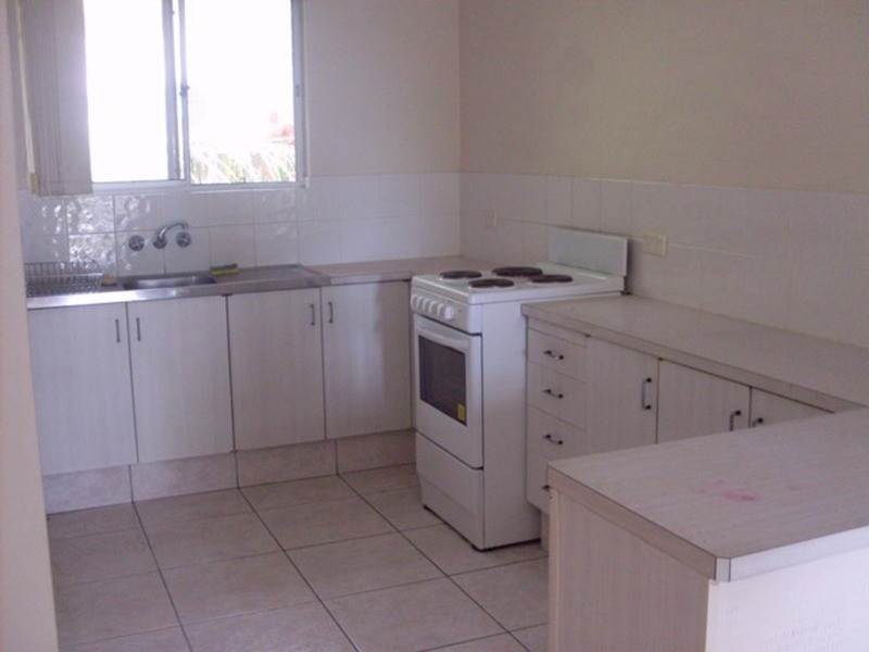 7/12-14 Hamilton  Avenue, Surfers Paradise QLD 4217