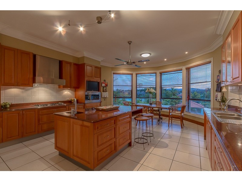 46 Reed Street, Ashmore QLD 4214