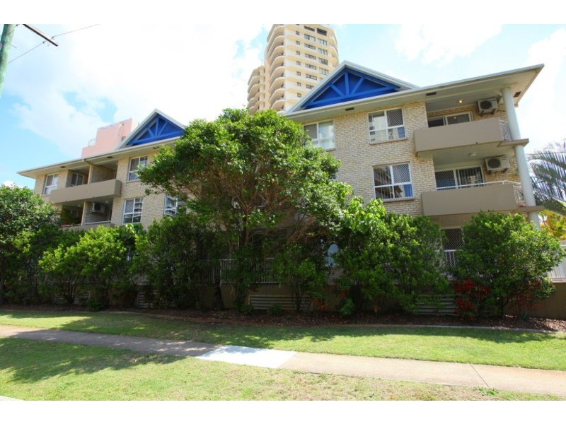 Budds Beach Apts/43 Cypress Avenue, Surfers Paradise QLD 4217