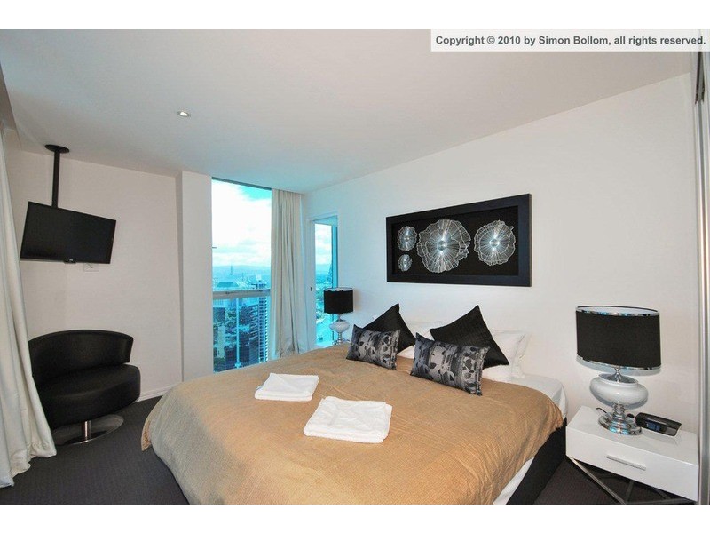 HILTON RESIDENCES Surfers Paradise Boulevard, Surfers Paradise QLD 4217
