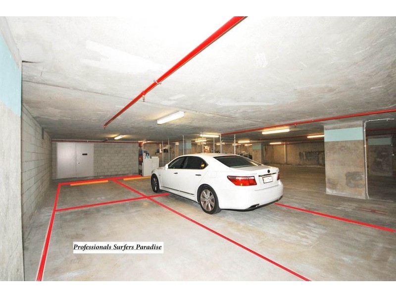 HILTON RESIDENCES Surfers Paradise Boulevard, Surfers Paradise QLD 4217