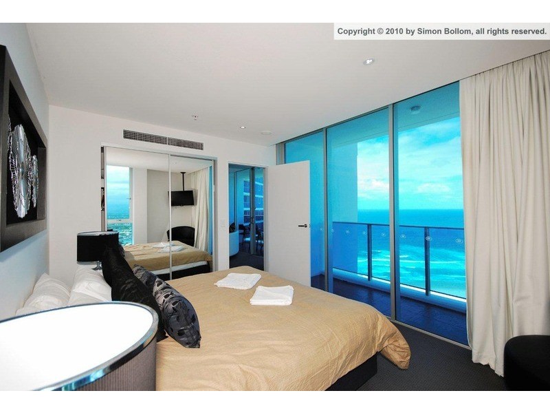 HILTON RESIDENCES Surfers Paradise Boulevard, Surfers Paradise QLD 4217