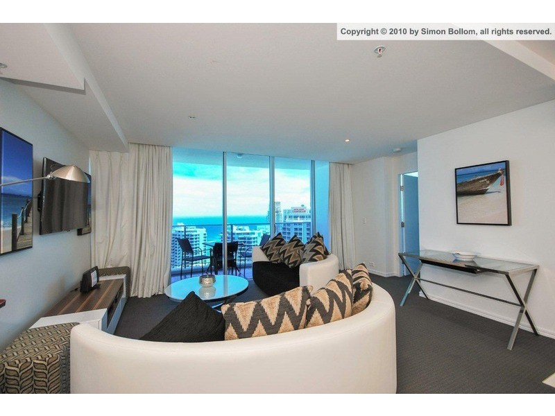 HILTON RESIDENCES Surfers Paradise Boulevard, Surfers Paradise QLD 4217