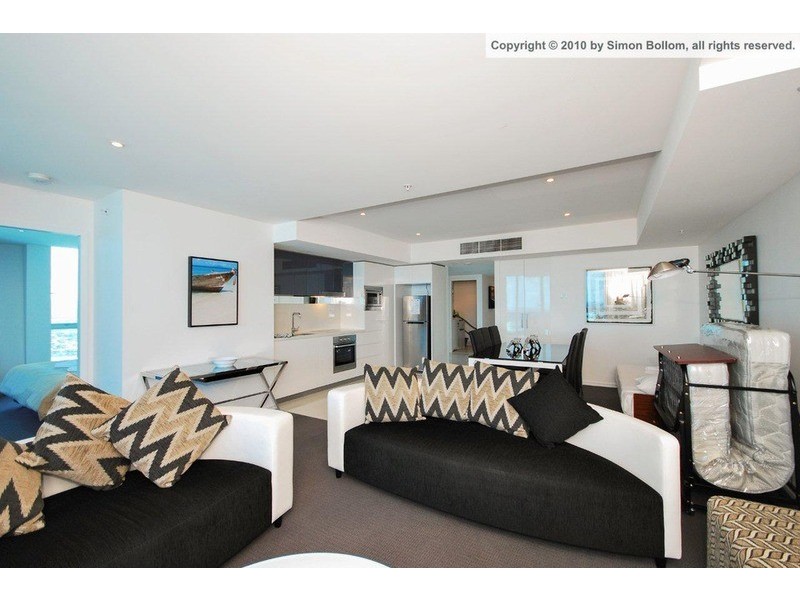 HILTON RESIDENCES Surfers Paradise Boulevard, Surfers Paradise QLD 4217