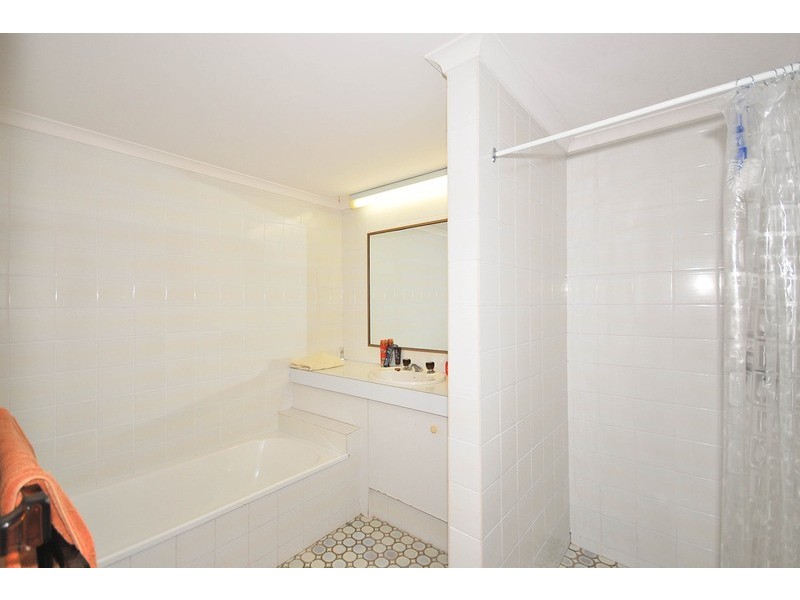 84 Paradise Island, Surfers Paradise QLD 4217