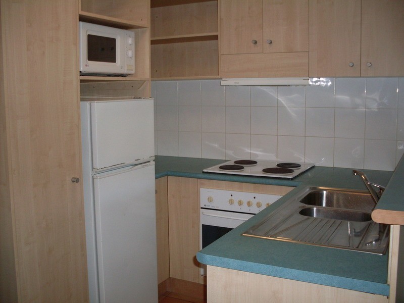 10 Purli Street, Chevron Island QLD 4217