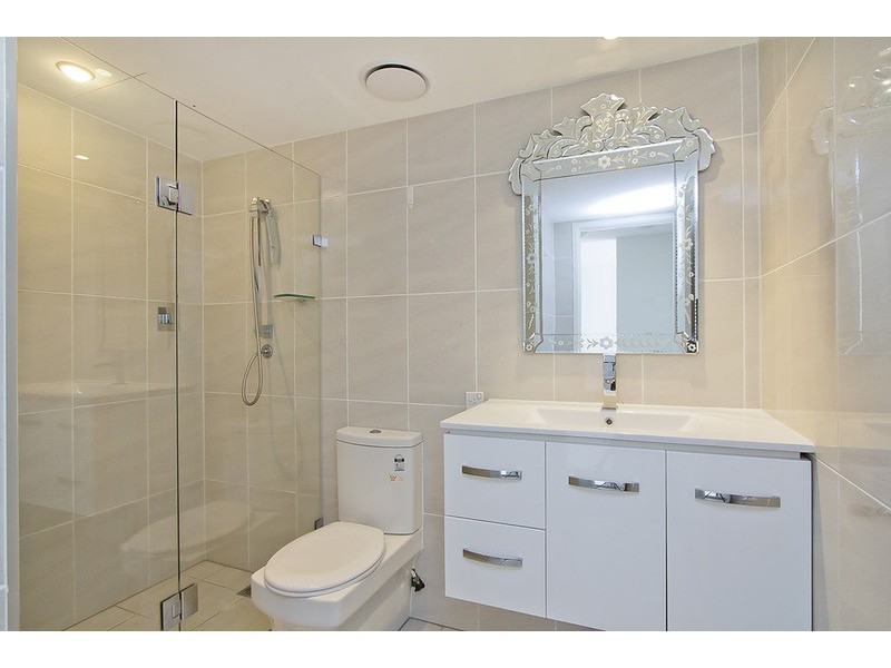 1198/56 Scarborough Street, Southport QLD 4215