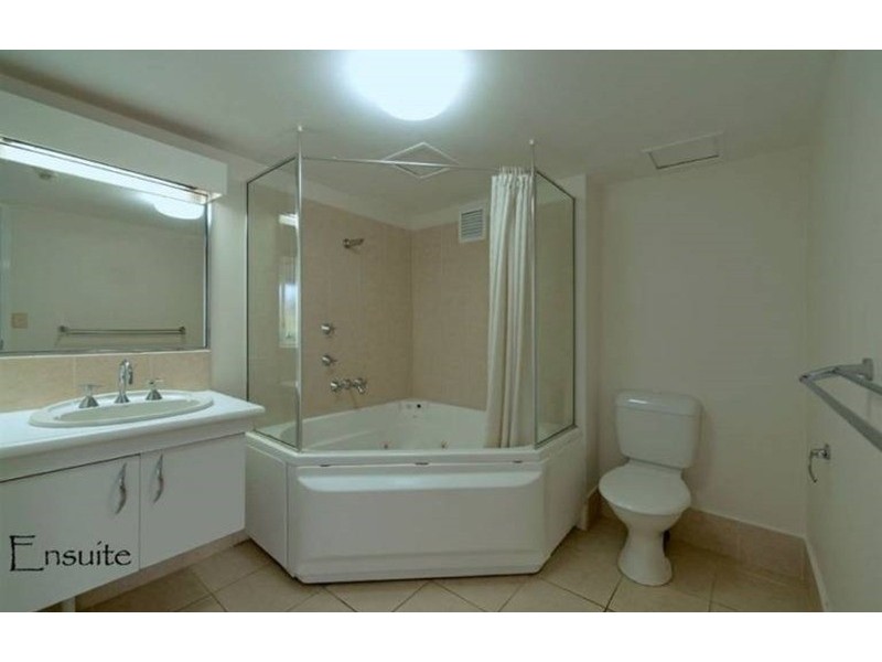 307/70 Remembrance Drive, Surfers Paradise QLD 4217