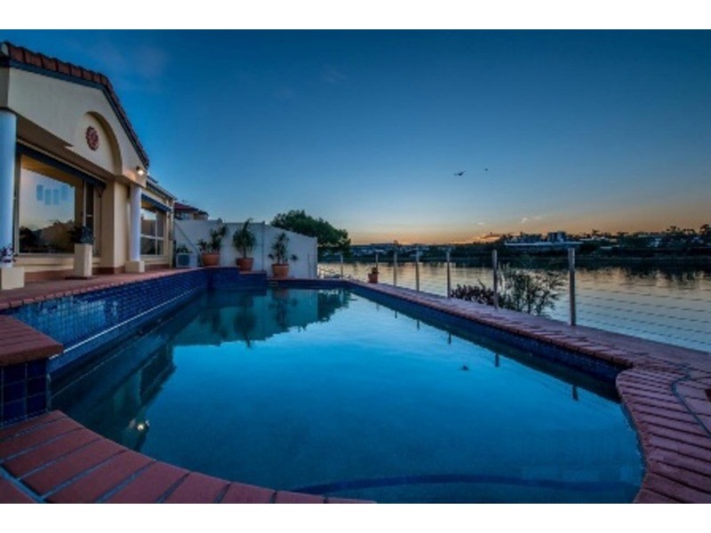 28 Vanderbilt Court, Varsity Lakes QLD 4227