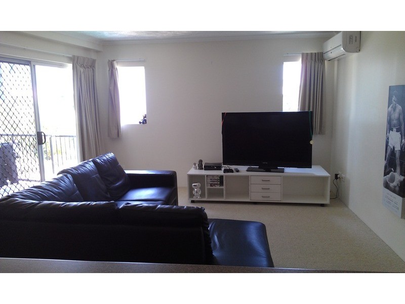 12/4 Proud  Street, Labrador QLD 4215