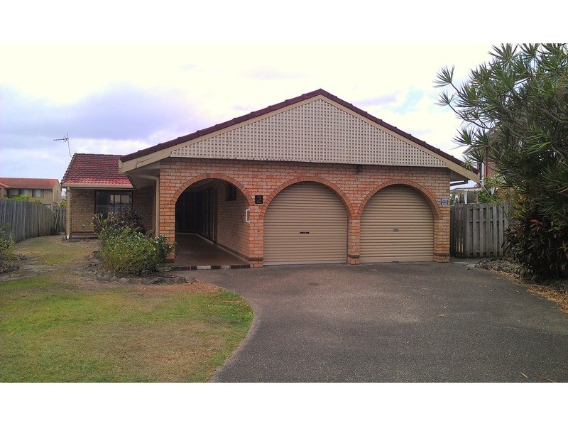 2 Saywell Street, Sorrento QLD 4217