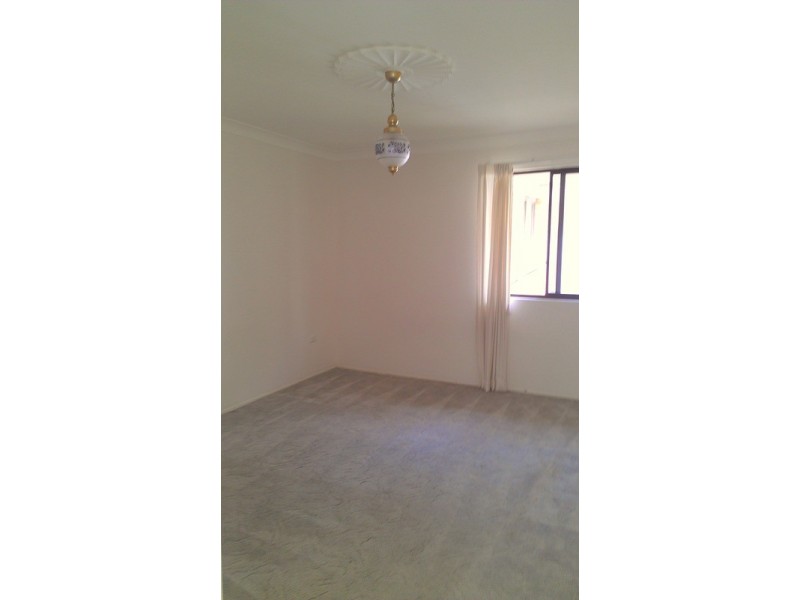 2 Saywell Street, Sorrento QLD 4217